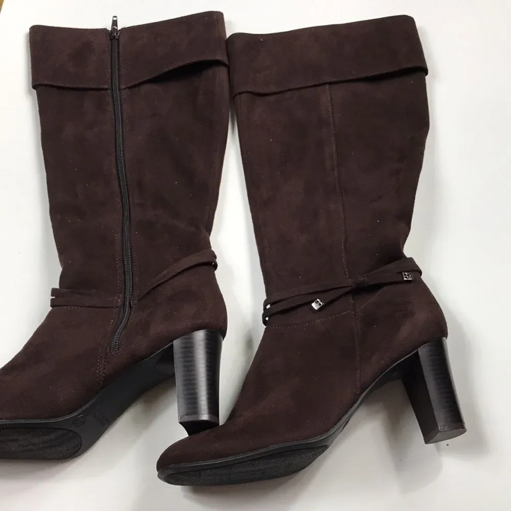 Predictions Boots Suede Brown Women Shoes Size 10